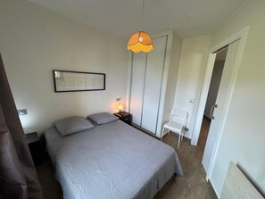 1 quarto