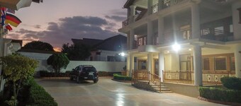 My5 Hotel