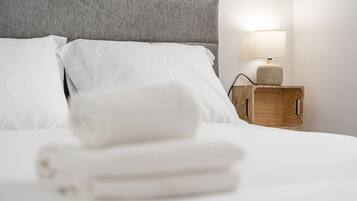 1 bedroom, internet, bed sheets