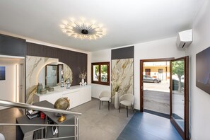 Reception - Bedda Luna B&B (San Vito Lo Capo)