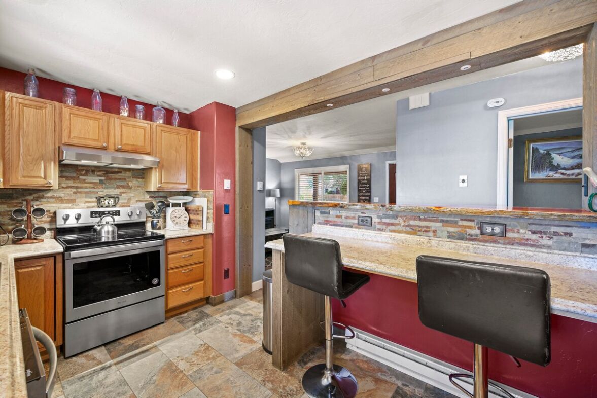 Cookware/dishes/utensils