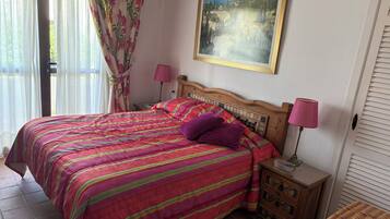 3 bedrooms, iron/ironing board, travel crib, WiFi