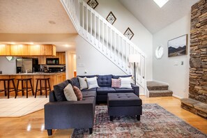 Smart-tv, pejs, bordfodbold