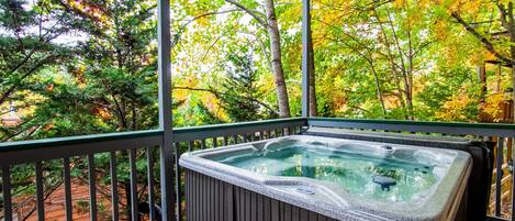 مغطس سبا خارجي