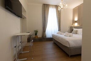 1 bedroom, WiFi, bed sheets - De Vince Suites   Luxury Rooms   King Executive (Roma)