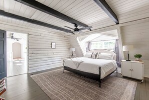 5 bedrooms, iron/ironing board, travel cot, WiFi