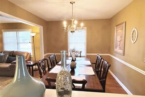 Dining - Serendipity! Charming 3 Bed, 2 Bath Marietta House with Easy Access to Atlanta! (Marietta)