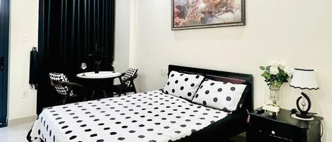 1 bedroom, iron/ironing board, WiFi, bed sheets