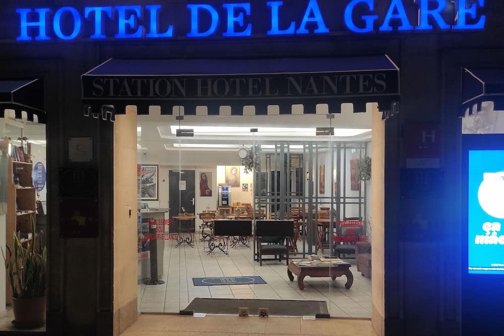 HOTEL DE LA GARE NANTES
