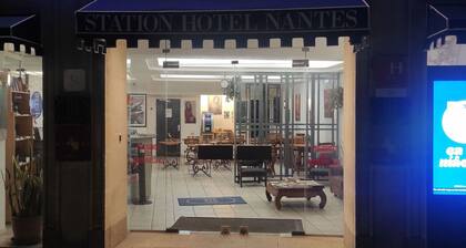 HOTEL DE LA GARE NANTES