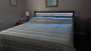 3 dormitorios, tabla de planchar con plancha, wifi y ropa de cama