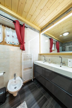 Seife, Toilettenpapier