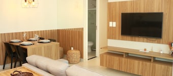 Edificio Promenade II Apt 204