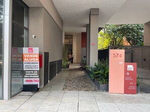 Exterior - Co.Next Liberdade (Sao Paulo)