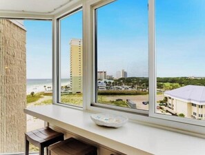 Interior - Beachfront Bliss with King: Free Chair Service! (Panama City Beach)