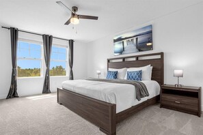 3 bedrooms, travel cot, WiFi, bed sheets - 3 Bedrooms/ 2.5 Bathrooms/ Festival (1880SaD) (Davenport)