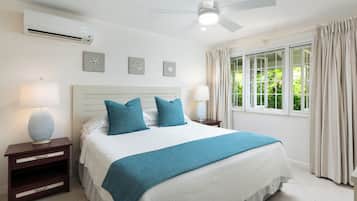 2 bedrooms, in-room safe, iron/ironing board, free WiFi