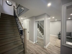 Interior - Mississauga 3BR Modern Home (Mississauga)