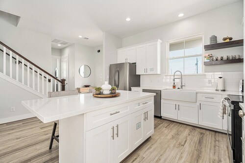 Hot Tub | Pointe West | Sleeps 12