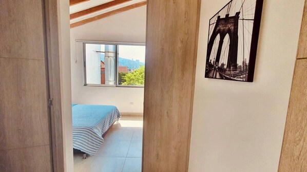 Apartment, 3 Bedrooms, Smoking | 3 bedrooms
