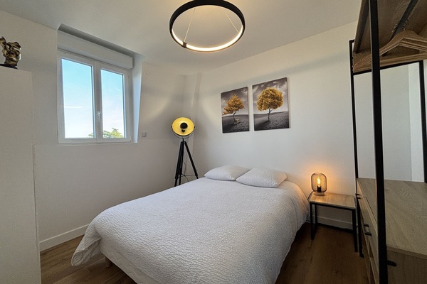 Room Apartment 7
