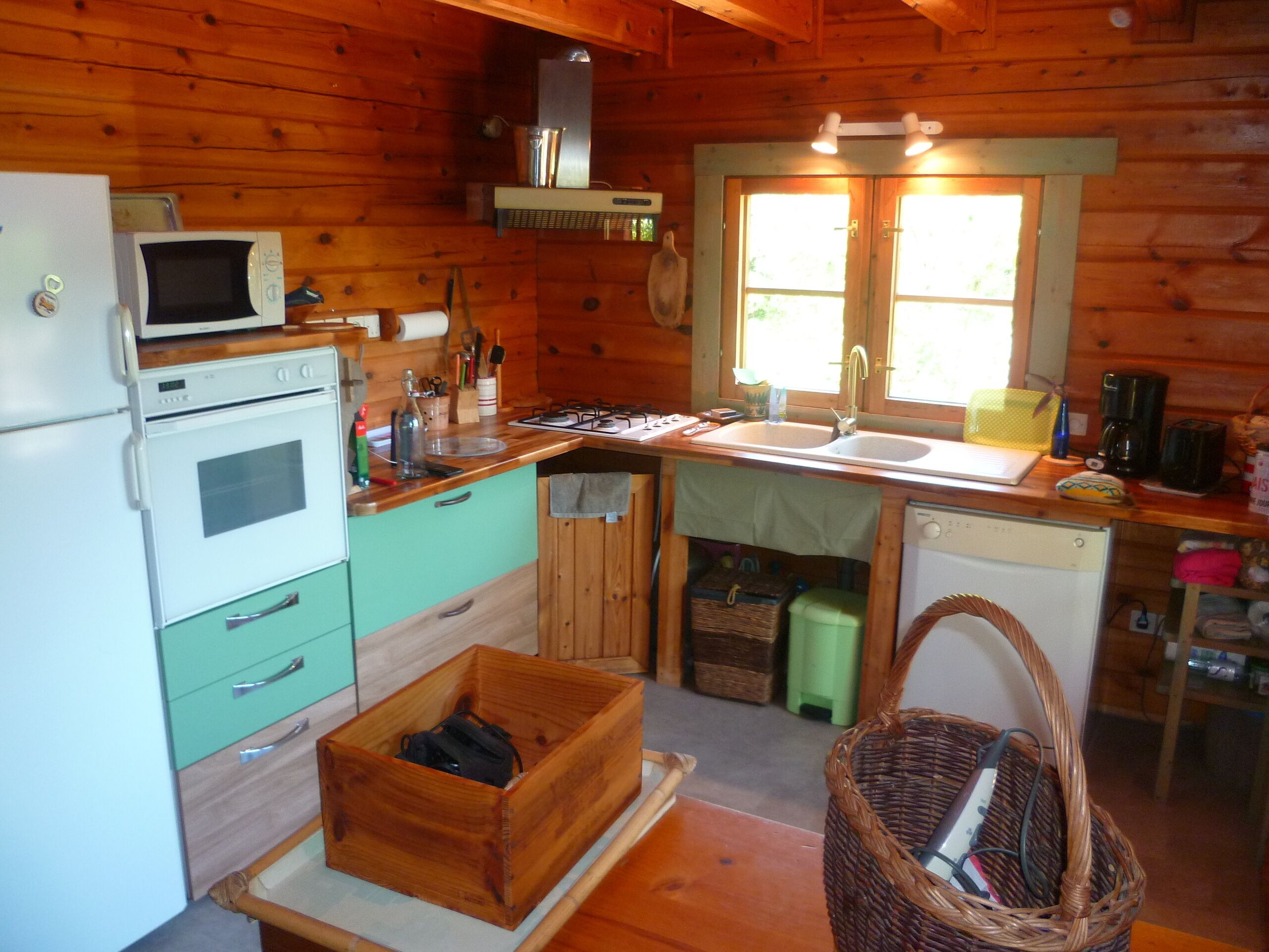 微波炉、烤箱、炉灶、洗碗机