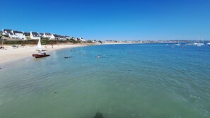 Liegestühle, Strandtücher