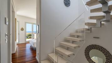 4 Schlafzimmer, Bügeleisen/Bügelbrett, Reisekinderbett, kostenloses WLAN