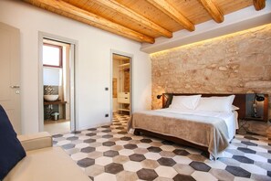 4 Schlafzimmer, Reisekinderbett, kostenloses WLAN, Bettwäsche