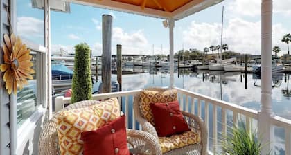 Famous Houseboat