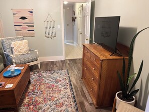 Interior - Charming single-bedroom apartment with AC, Very Fast WiFi in beautiful Houlton (Houlton)