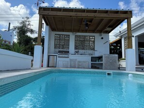 Piscina a l'aire lliure