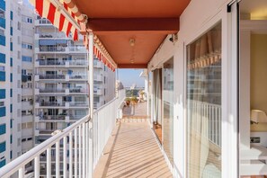 Property grounds - Penthouse with terrace and sea views (La Pobla de Farnals)