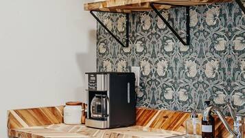 Apartemen, kamar mandi pribadi (Secret Garden Studio) | Dapur bersama