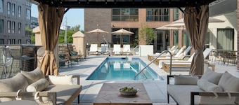 Mint House Nashville Marathon Village by Kasa