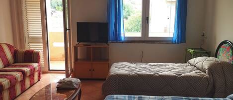 3 habitaciones, wifi gratis y ropa de cama