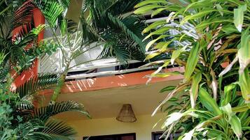 Standard Room, Garden View | 1 bedroom, blackout drapes, iron/ironing board, free WiFi