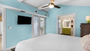 Room - Your Ideal Beach Getaway With Private Pool, Game Room and Close to Beach! (Santa Rosa Beach)
