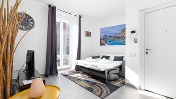 1 chambre, fer et planche Ă repasser, Wi-Fi gratuit, draps fournis