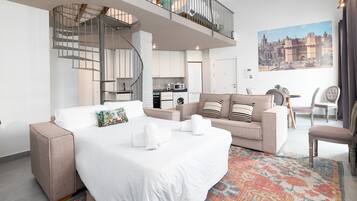 1 slaapkamer, een strijkplank/strijkijzer, gratis wifi, beddengoed