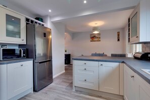 Interior - Pass the Keys | Spacious and modern house with Free Parking (Cambridge)
