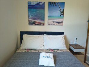 1 bedroom, desk, laptop workspace, iron/ironing board - Flats Mar'Bella com Varanda para Relaxar e Praia para Curtir, Garagem Privado e ArCond (Maragogi)
