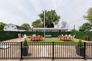 Exterior - HomeField Inn. (Sandusky)