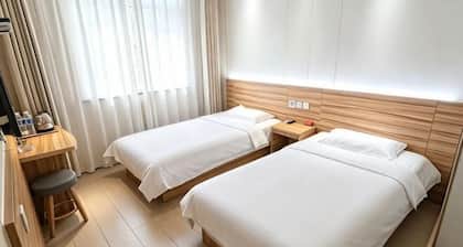 Yake E Jia Express Hotel (Shijiazhuang Luquan)