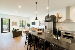 B206 Kotzum | Living area