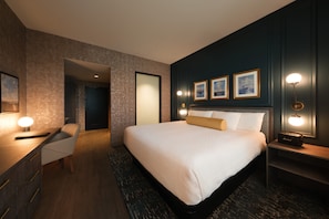 In-room safe, desk, laptop workspace, blackout drapes