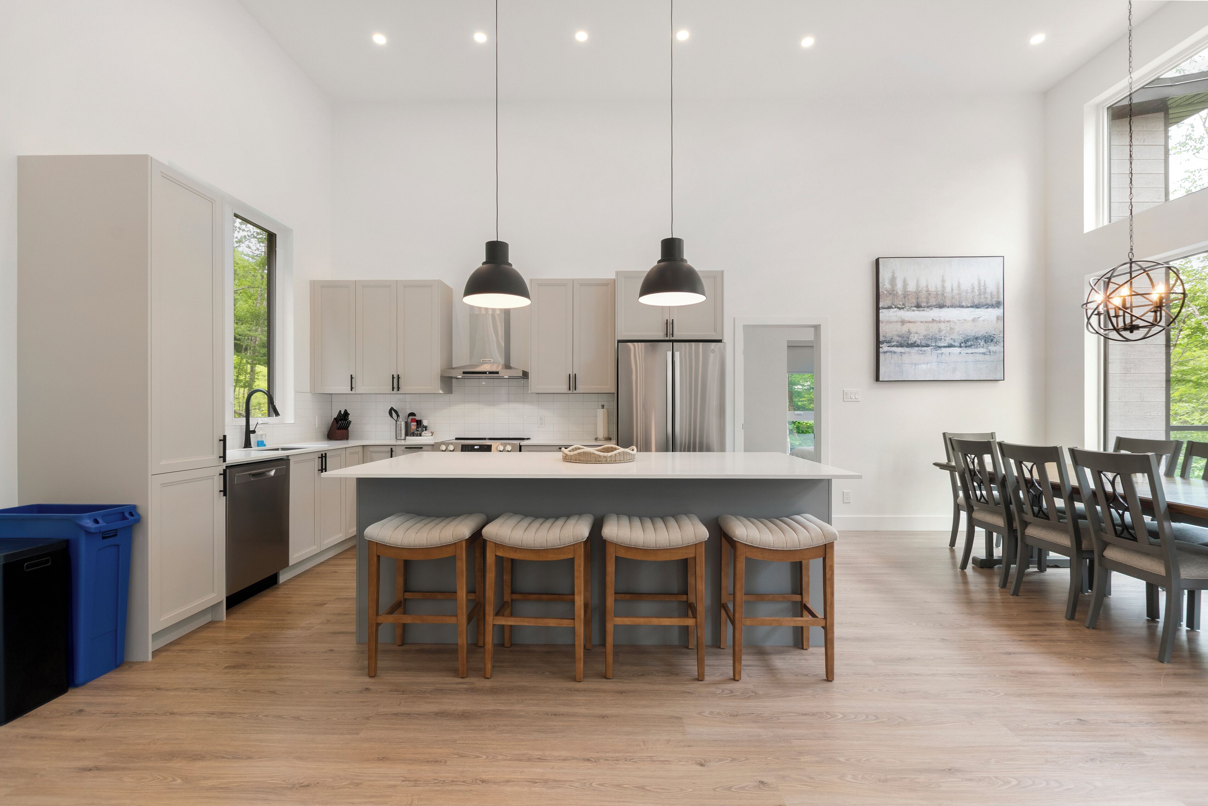 Chalet | Private kitchen | Coffee/tea maker, electric kettle, toaster