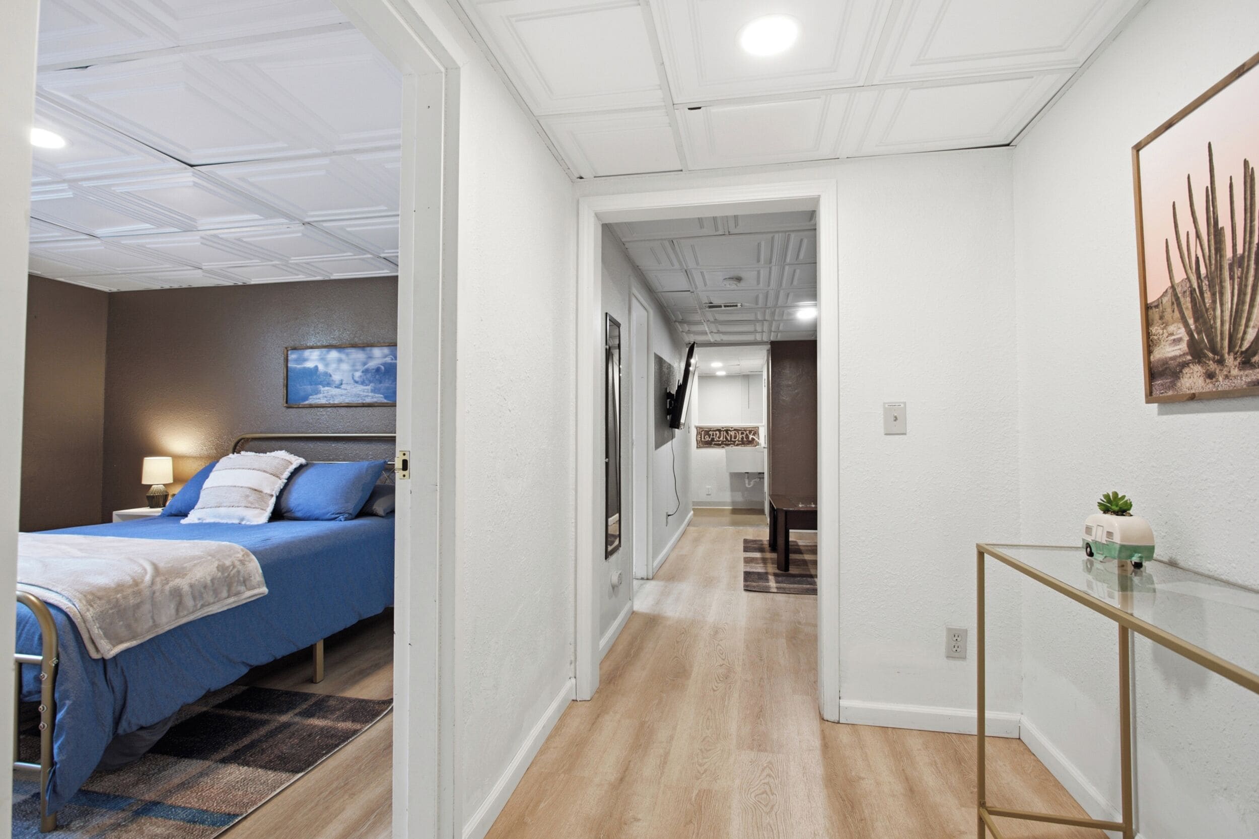 5 chambres, bureau, fer et planche à repasser, Wi-Fi gratuit