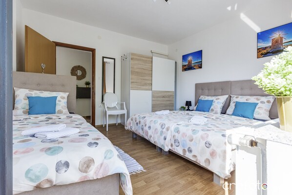 2 chambres, Wi-Fi, draps fournis