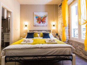 1 bedroom, iron/ironing board, Internet, bed sheets
